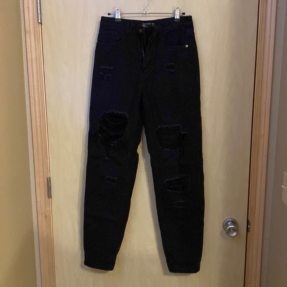 Black Mom Jeans